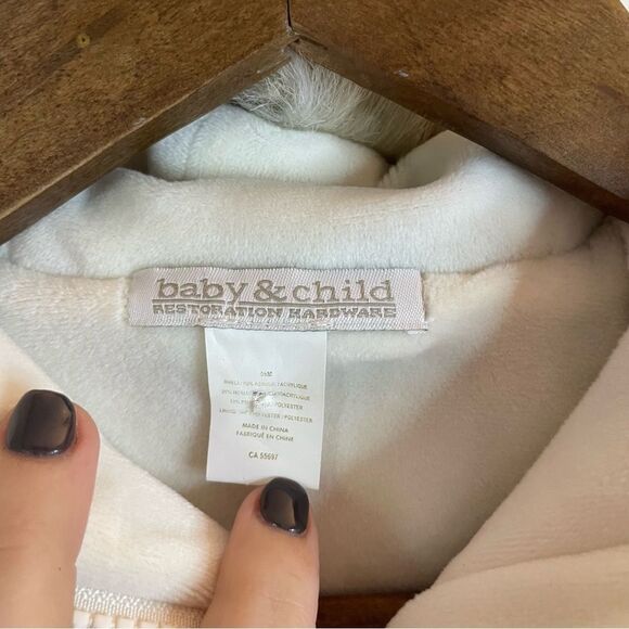 Restoration Hardware Baby and Child Fur Bunting 12m - Picture 3 of 6